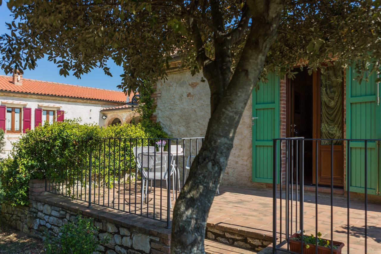 Agriturismo Borghetto Il Montino Rapolano Terme Exteriör bild